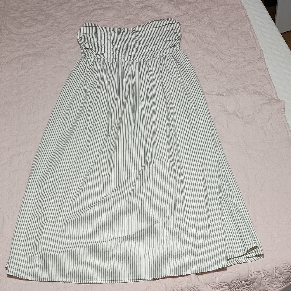 Altar'd State NWOT Striped White and Black Strapless Dress